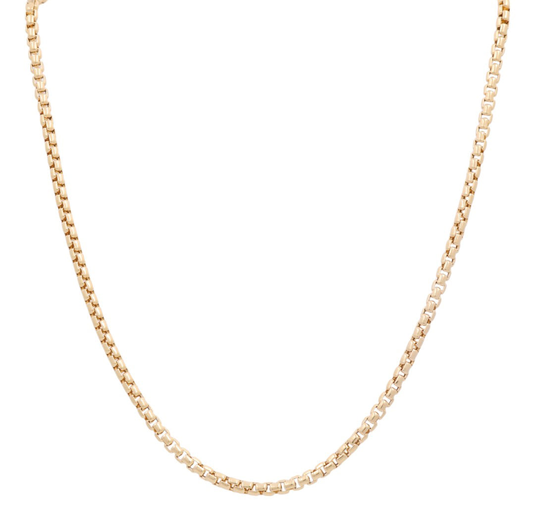 14K Yellow Gold Italian Box Link Chain / Size: 4mm 24” / Weight: 22.1 GR / 374.10040-24