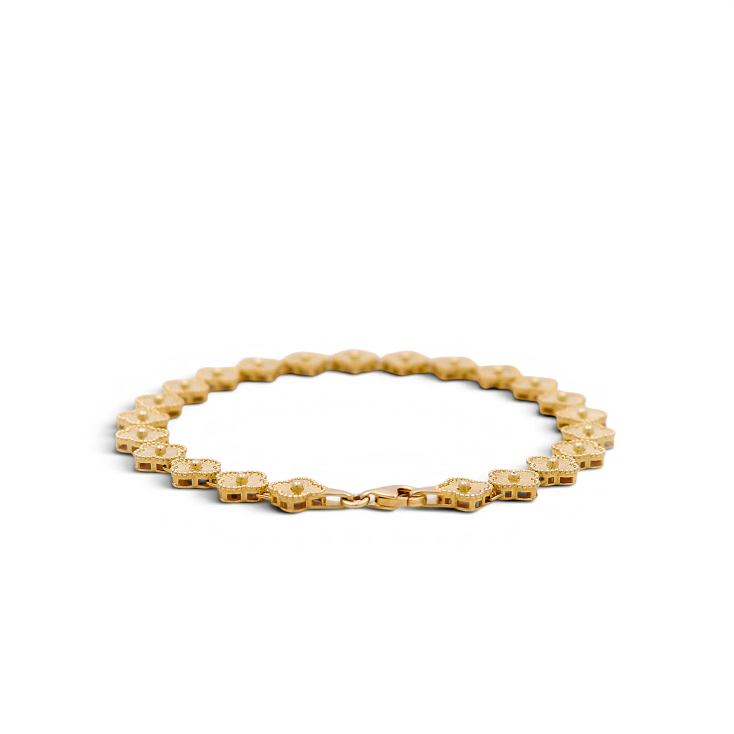 10K Yellow Gold Clovers Women's Bracelet / Size: 7.5” 7mm / Weight: 6.4 GR