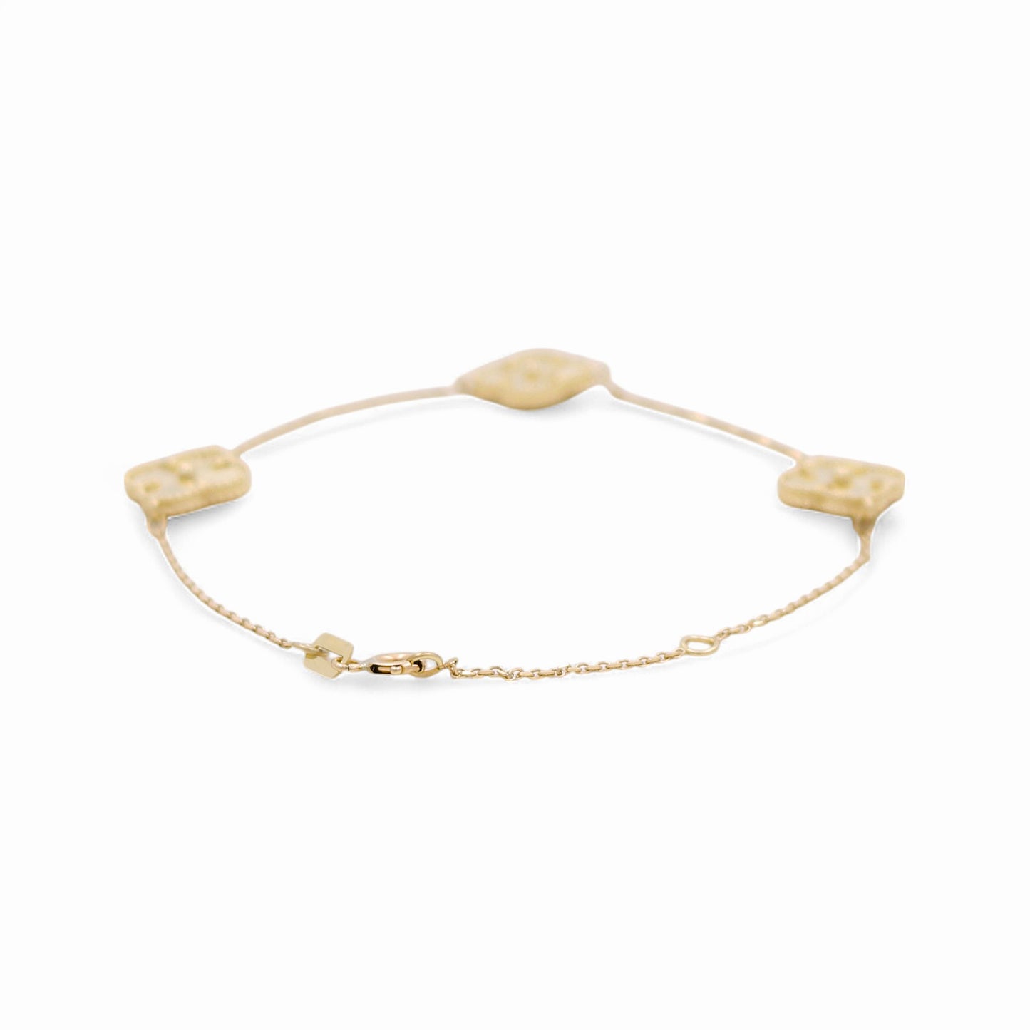 10K Yellow Gold Three Clover Women's Bracelet / Size: 7” / Weight: 3.6 GR / CQWB0CLV