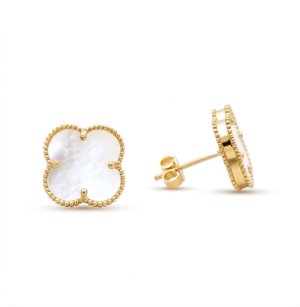 10K Yellow Gold Mother of Pearl Clover Stud Earrings / Size: 12MM / Weight: 2.4 GR
