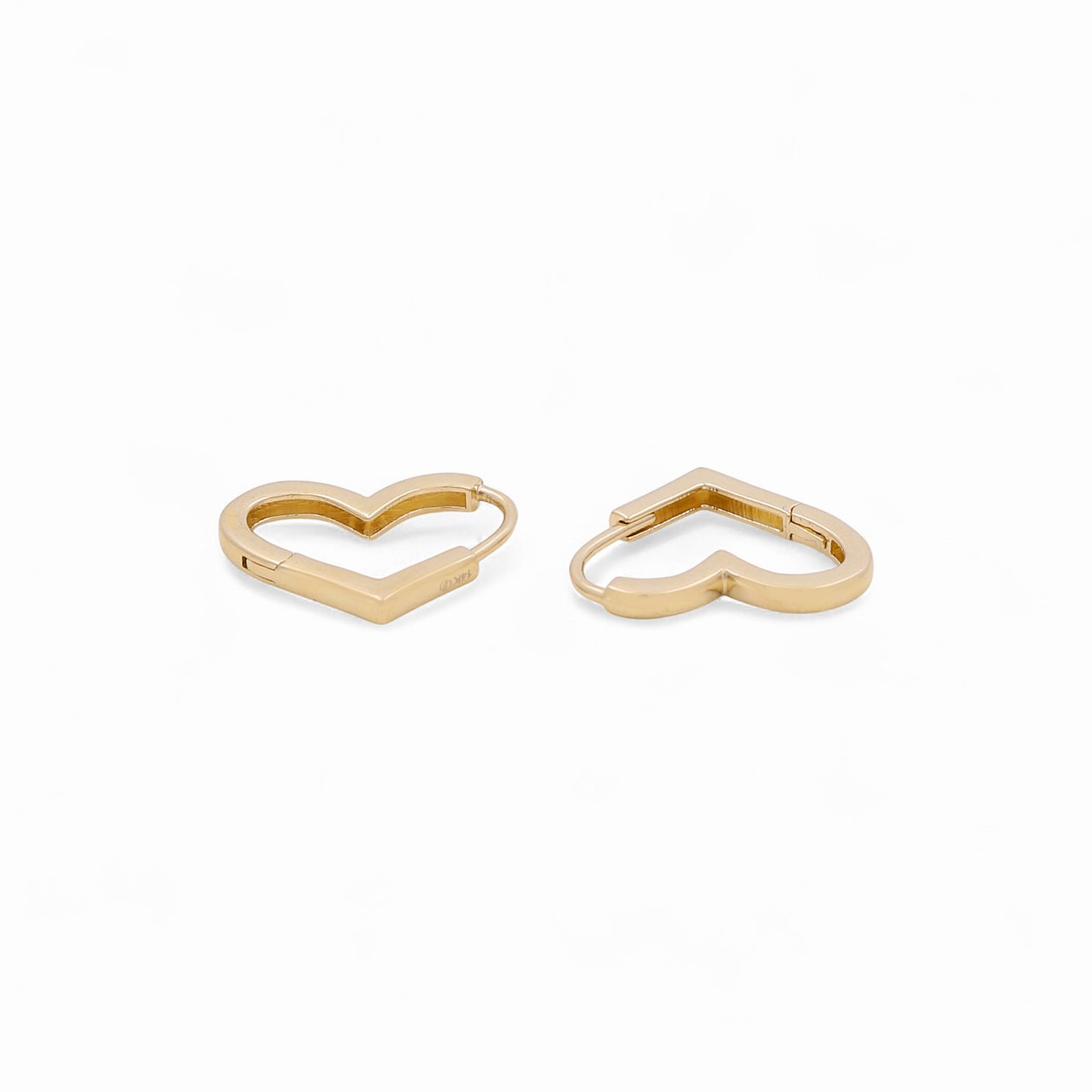 14K Yellow Gold Heart Hoops Earrings / Size: 15 MM / Weight: 2.2 GR