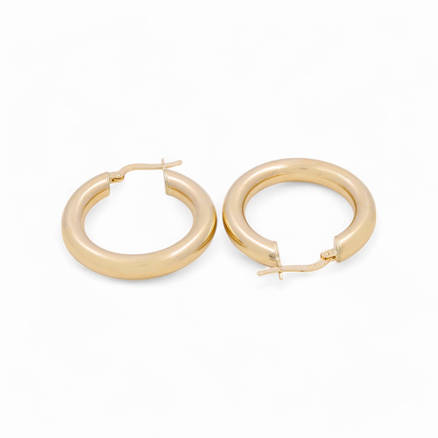 14K Yellow Gold Plane Hoops Earrings / Size: 5mm X 21mm / Weight: 4 GR / KOEH4PL5x21