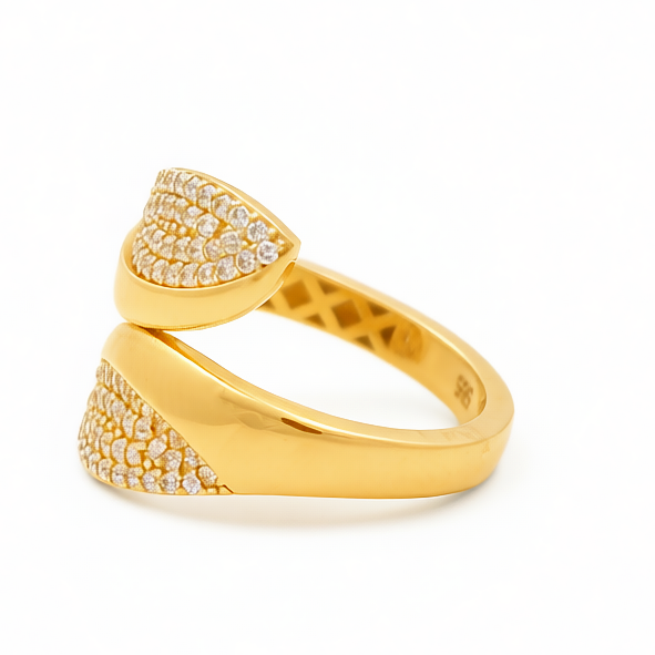 14k yellow Gold Fashion Women's Ring with Cz / Weight: 3.7 GR