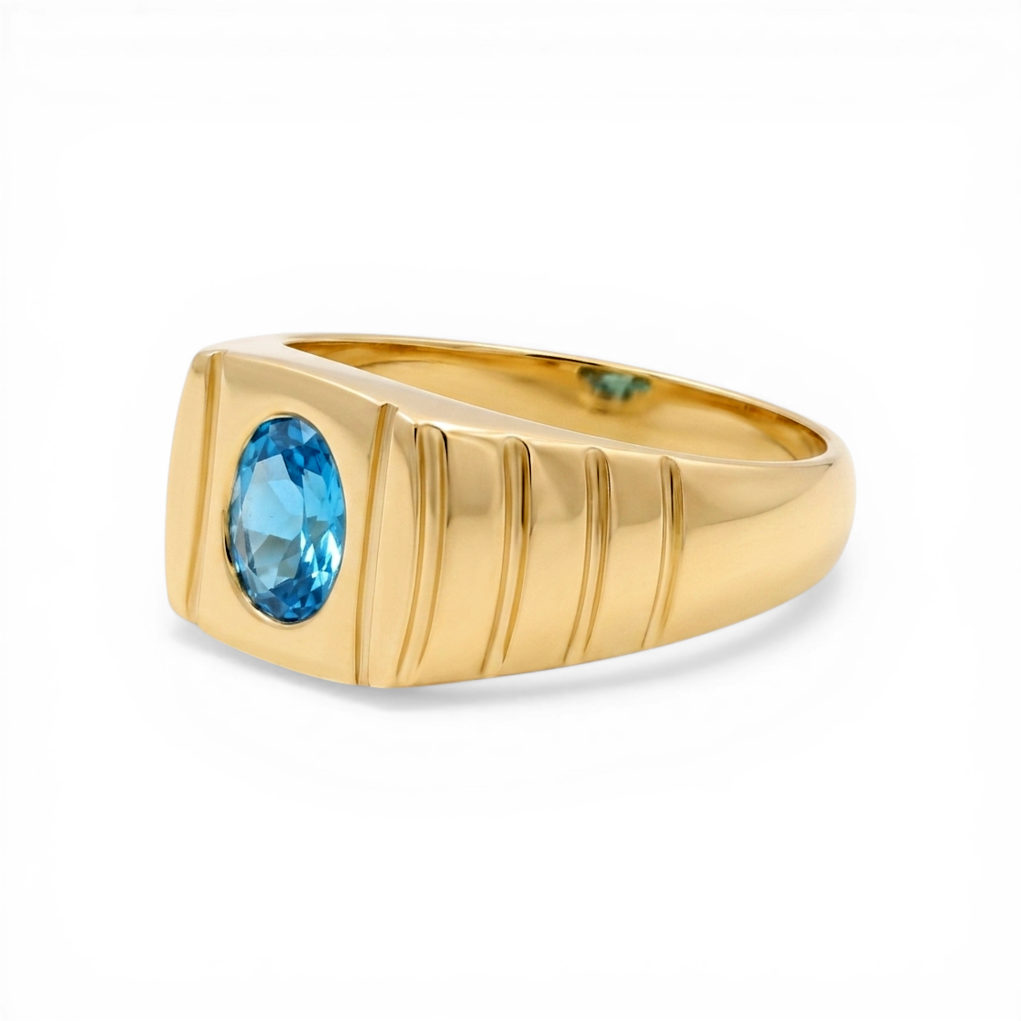 10K Yellow Gold Fashion Men's Ring with Light Blue Stone/ Size :11.5 / Weight: 7.1 GR
