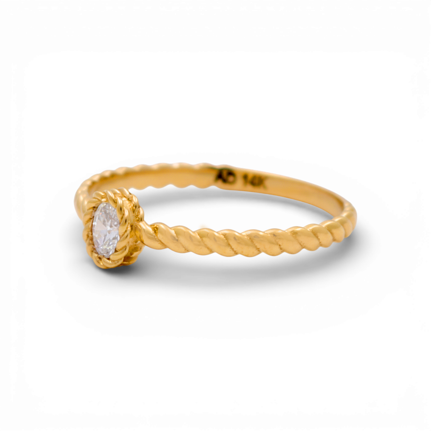 14K Yellow Gold Fashion Women's Ring with White Cz / Size: 7.75 / Weight: 1.1GR / Y24-1278