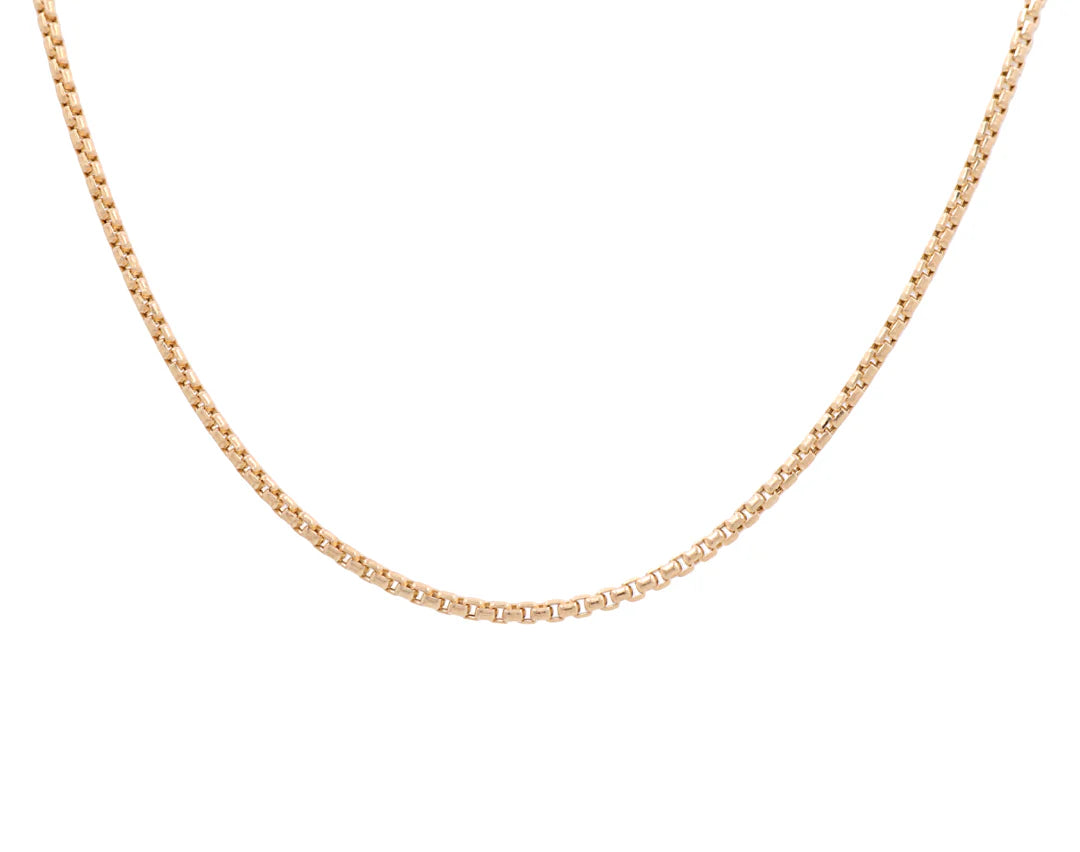 14K Yellow Gold Box Link Chain / Size: 24" 2mm / Weight: 7.3GR / LCS4BX2-22