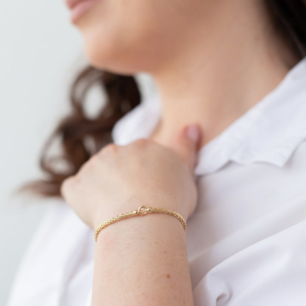 10K Yellow Gold Fancy Link Bracelet / Size: 7.5" / Weight: 4.5 GR / P10B-410