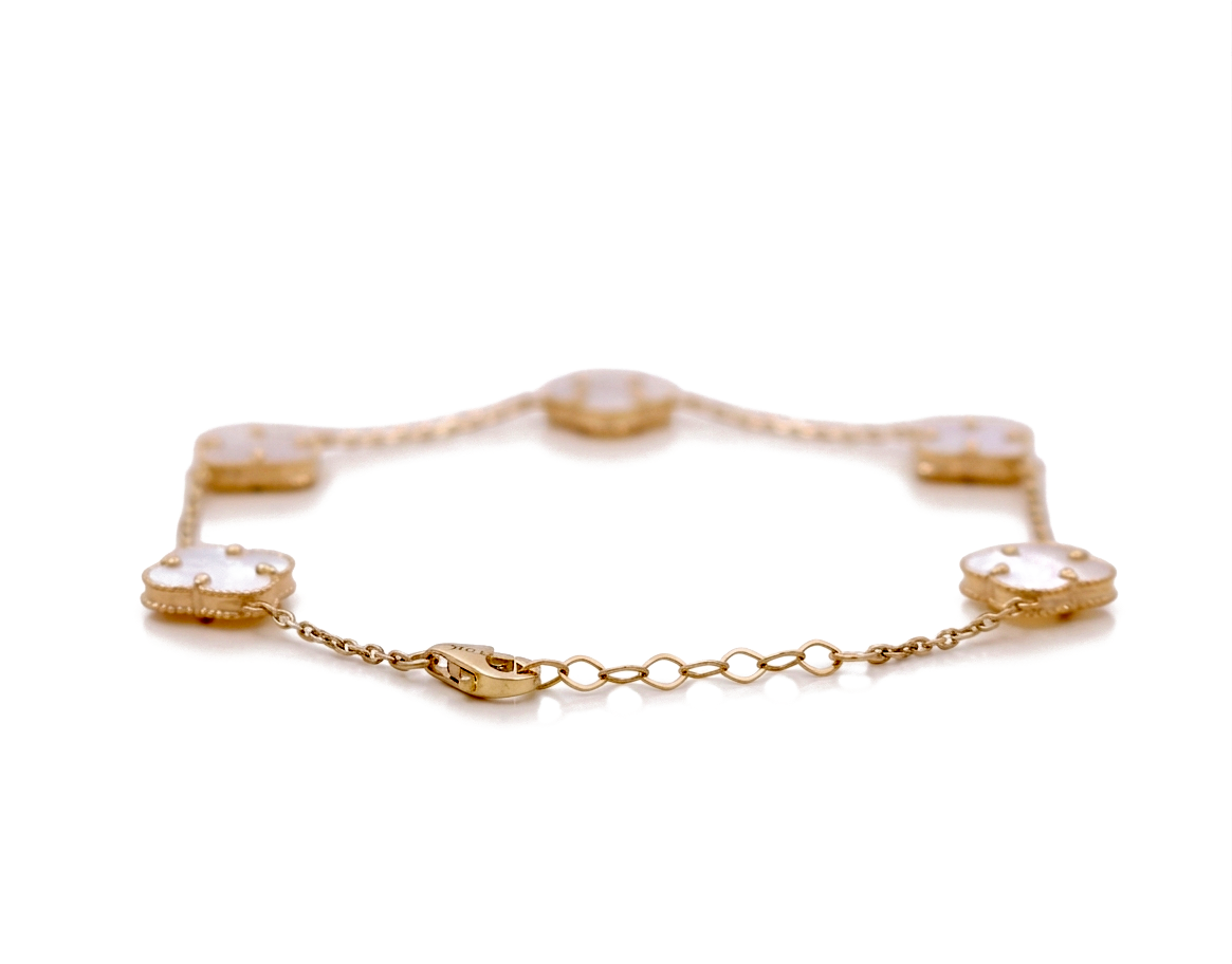 10K Yellow Gold Five mother of Pearl Clover Women's Bracelet / Size: 7.5” 11MM / Weight: 3.8 GR