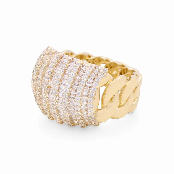 10K Yellow Gold Fashion Baguette Ring with White Stones / Size: 7 / Weight: 6.5GR / CQWR0FS-1