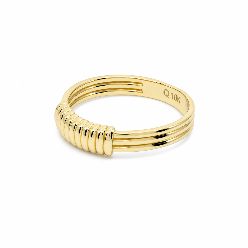 10K Yellow Gold Fashion Women's Ring / Size:7 / Weight: 2.3 GR / DQWR0FS-121