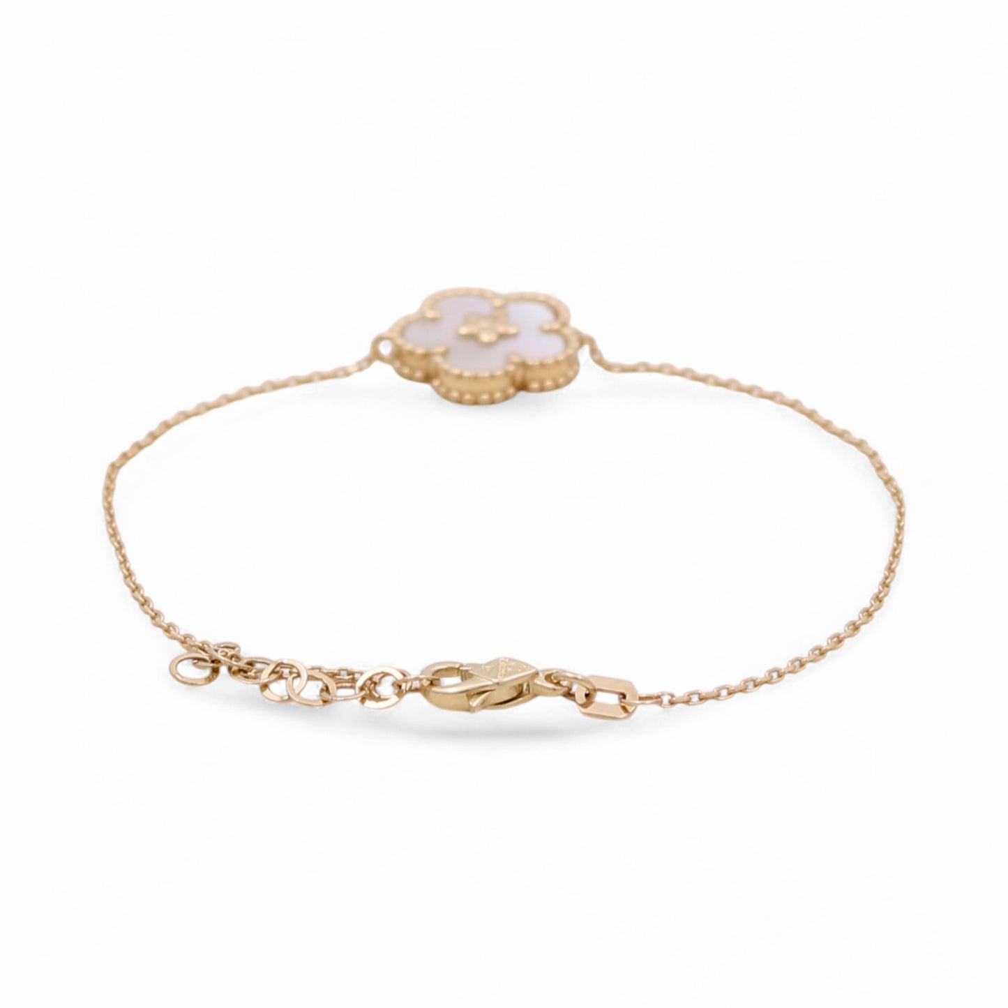 14K Yellow Gold Flower with Mother of Pearl Women's Bracelet / Size: 7" / Weight: 2.7 GR / CQWB4FL