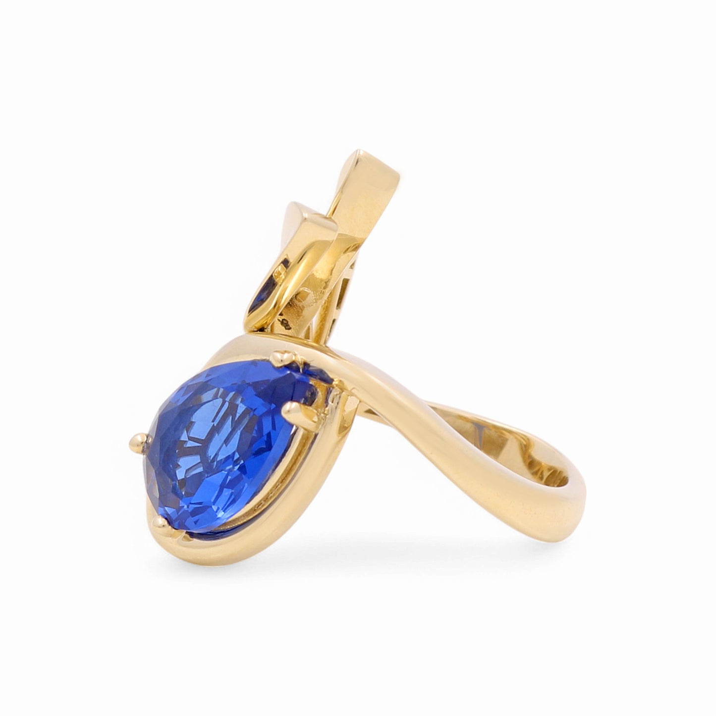 14K Yellow Gold Fashion Women's Ring with Blue Cz / Size: 9 / Weight: 6.4 GR / CPWR4FS-10