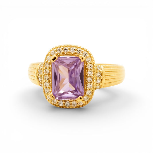 14K Yellow Gold Fashion Women's Ring with Purple Cz / Size: 7.5 / Weight: 2.7 GR / P02T-1323
