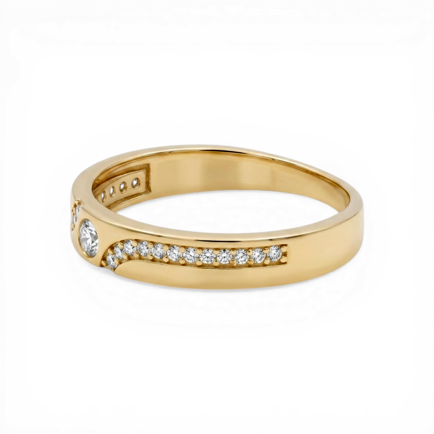 10K Yellow Gold Men’s Wedding Band with Cz / Size: 12 / Weight: 2.8 GR / CLBMWB0BS-9