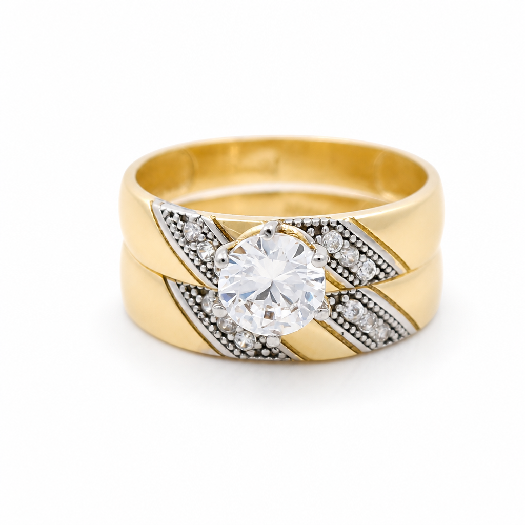 14K Yellow and White Gold Women’s Bridal Set / Stone: Cz / Size: 7 / Weight: 4 GR