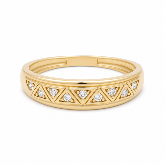 10K Yellow Gold Men’s Wedding Band with Cz / Size: 12 / Weight: 3.4 GR
