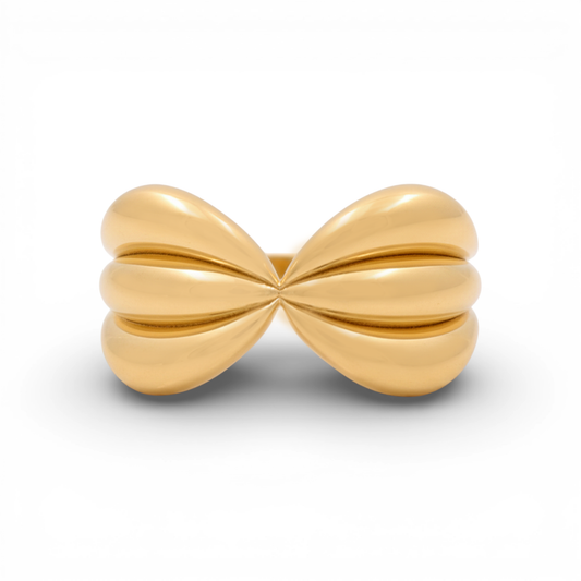 14K Yellow Gold Fashion Women's Ring / Size: 8 / Weight: 2.6 GR / Y24-795