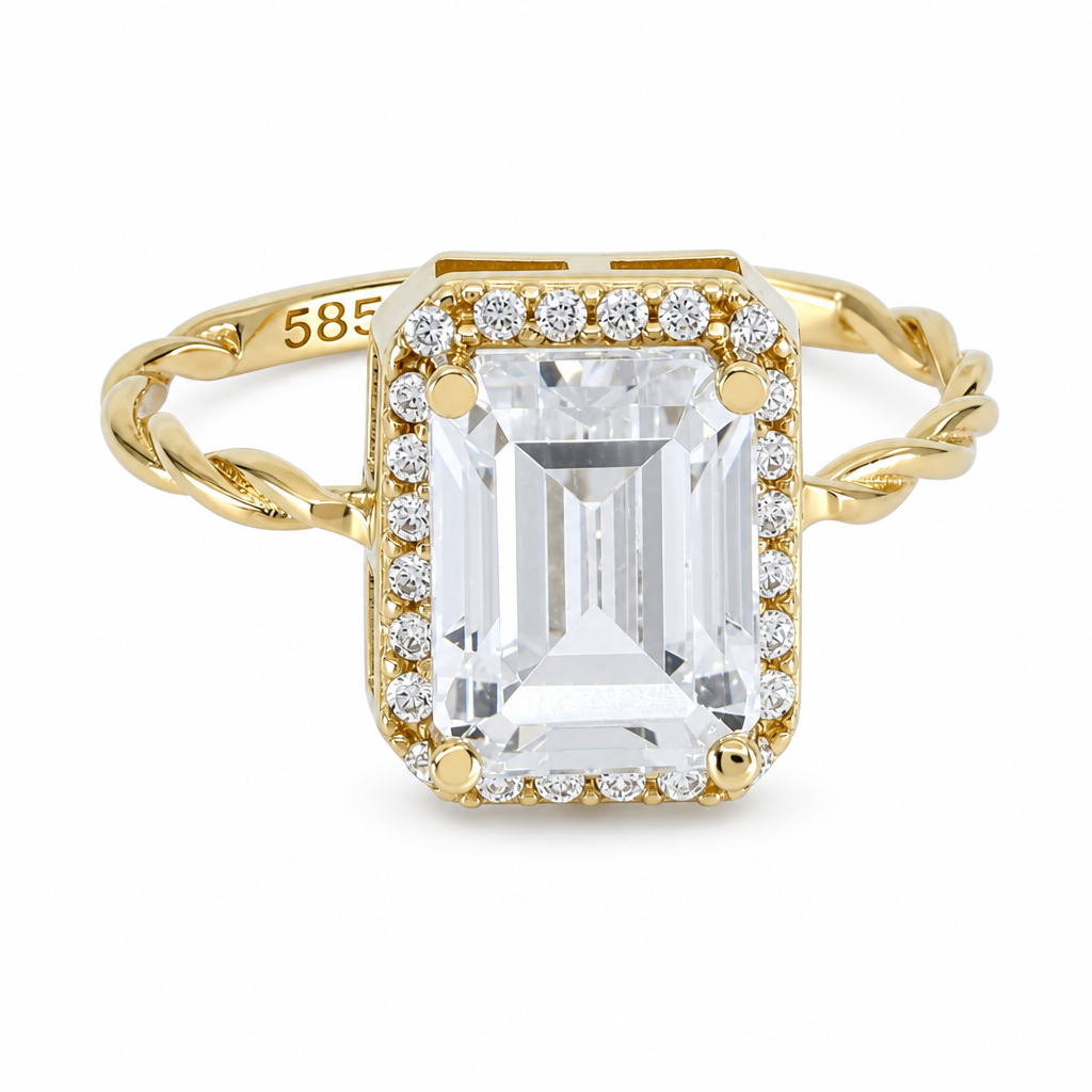 14K Yellow Gold Twist Women's Ring with White Cz / Size: 7 / Weight: 2.6 GR / BCFWR4FS-2