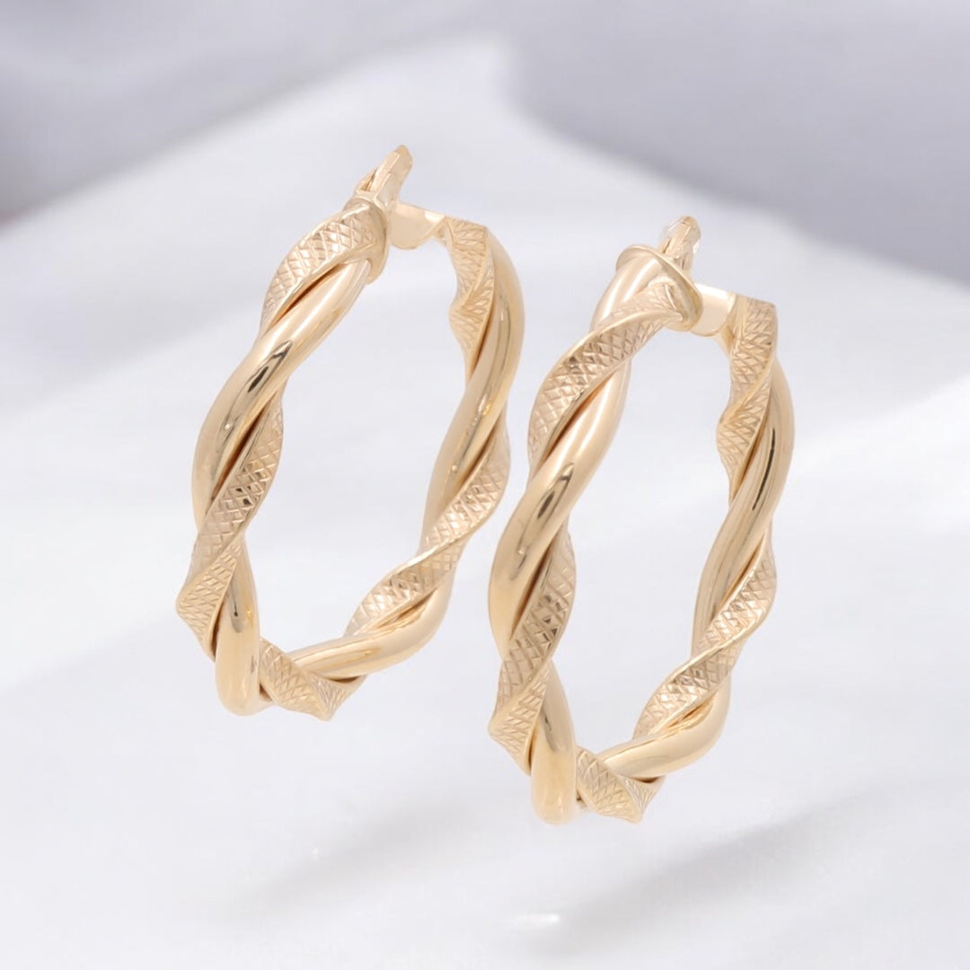 14K Yellow Gold Women’s Hoop Earrings / Size 3.5mm x 20mm / ISEH4TR