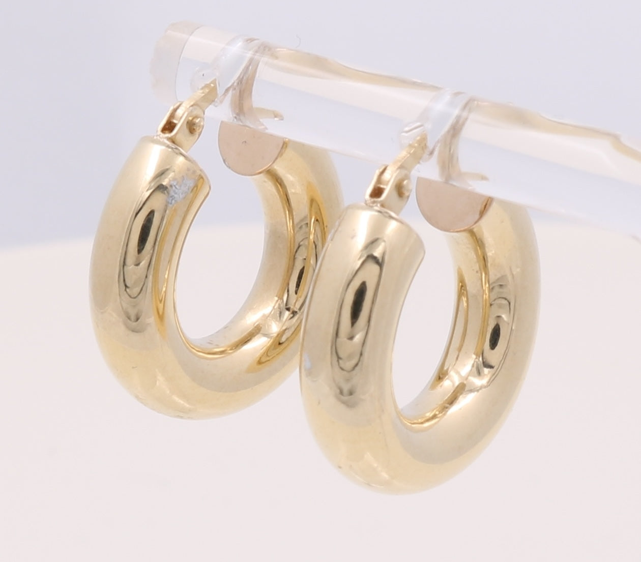 14k Yellow Gold Woman's Plane Hoops Earrings / Size: 5mm x 10mm / CCEH4PL5x10