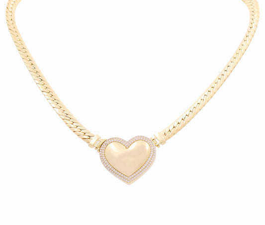 10K Yellow Gold Fashion Cuban Link Women's Necklace with Heart/IF Cz / Size: 17" / Weight: 20.3 GR / P10S-156-1