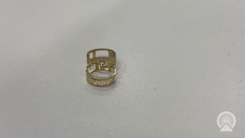 10K Yellow Gold Hoops Earring Fashion Design / Size: 5mmx12mm / Weight: 2.1GR / DQEH0GR5X12