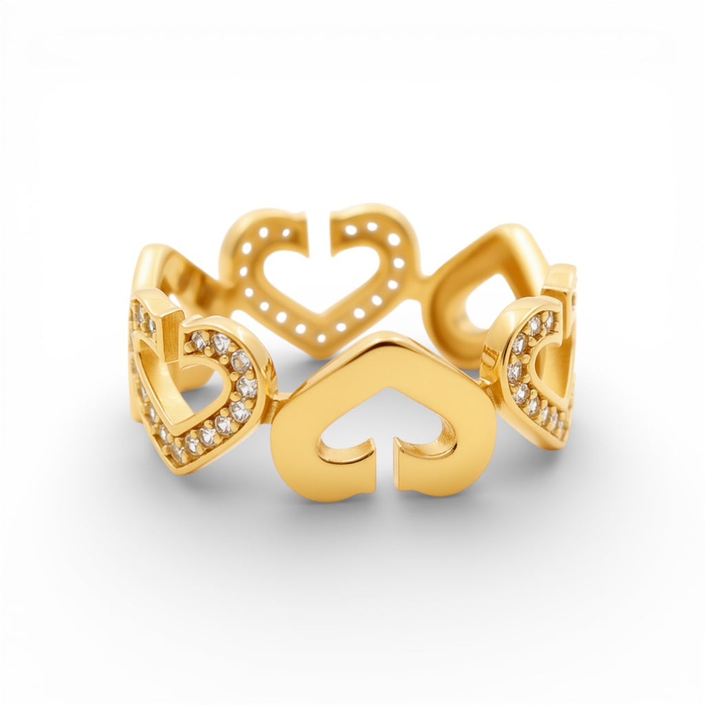 14K Yellow Gold Heart Women's Ring With Cz / Size: 8 / Stone: Cz / Weight: 3.8 GR