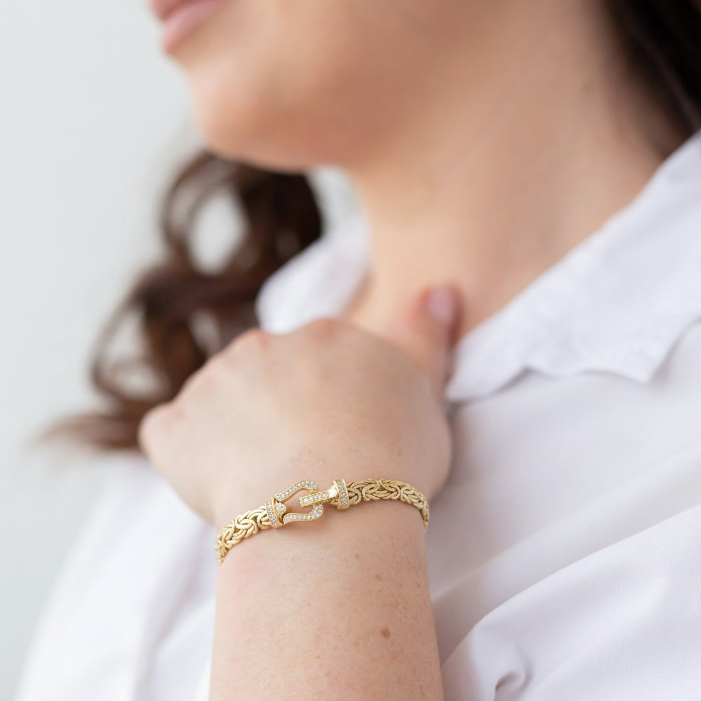 10K Yellow Gold Byzantine Link Bracelet with Cz / Size: 7.5" / Weight: 10.2 GR / P10B-342