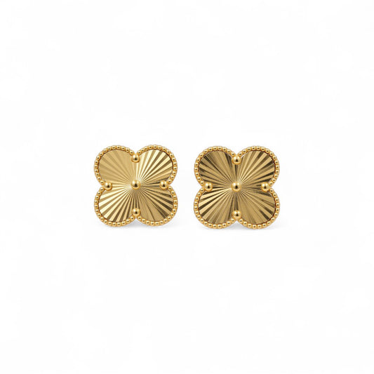14K Yellow Gold Clover Women's Stud Earrings / Size: 17 MM / Weight: 4.8 GR / DOES4CLV