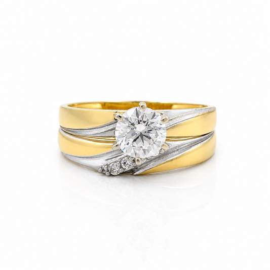 14K Yellow and White Gold Women’s Bridal Set / Stone: Cz / Size: 7 / Weight: 3.2 GR