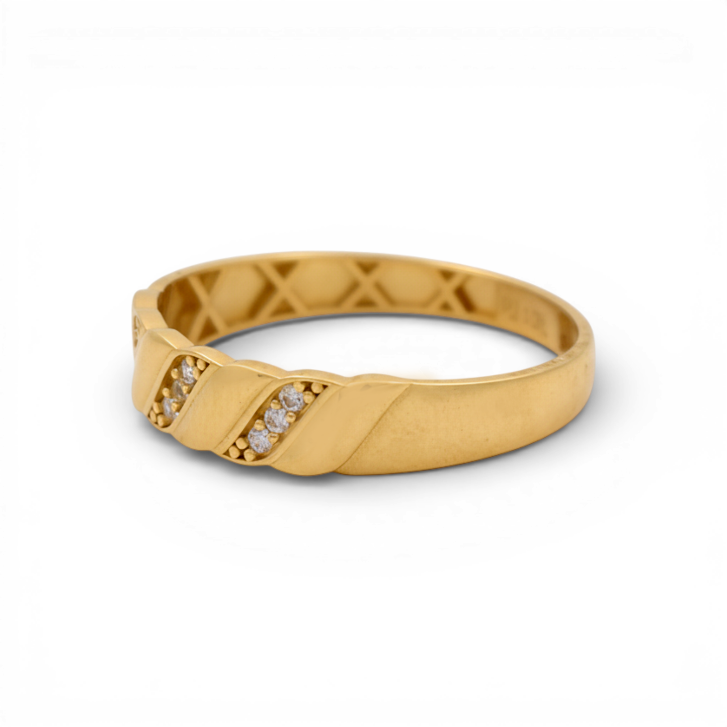 10K Yellow Gold Men’s Wedding Band / Stone: Cz / Size: 11 / Weight: 1.5 GR / CQMWB0BS-8