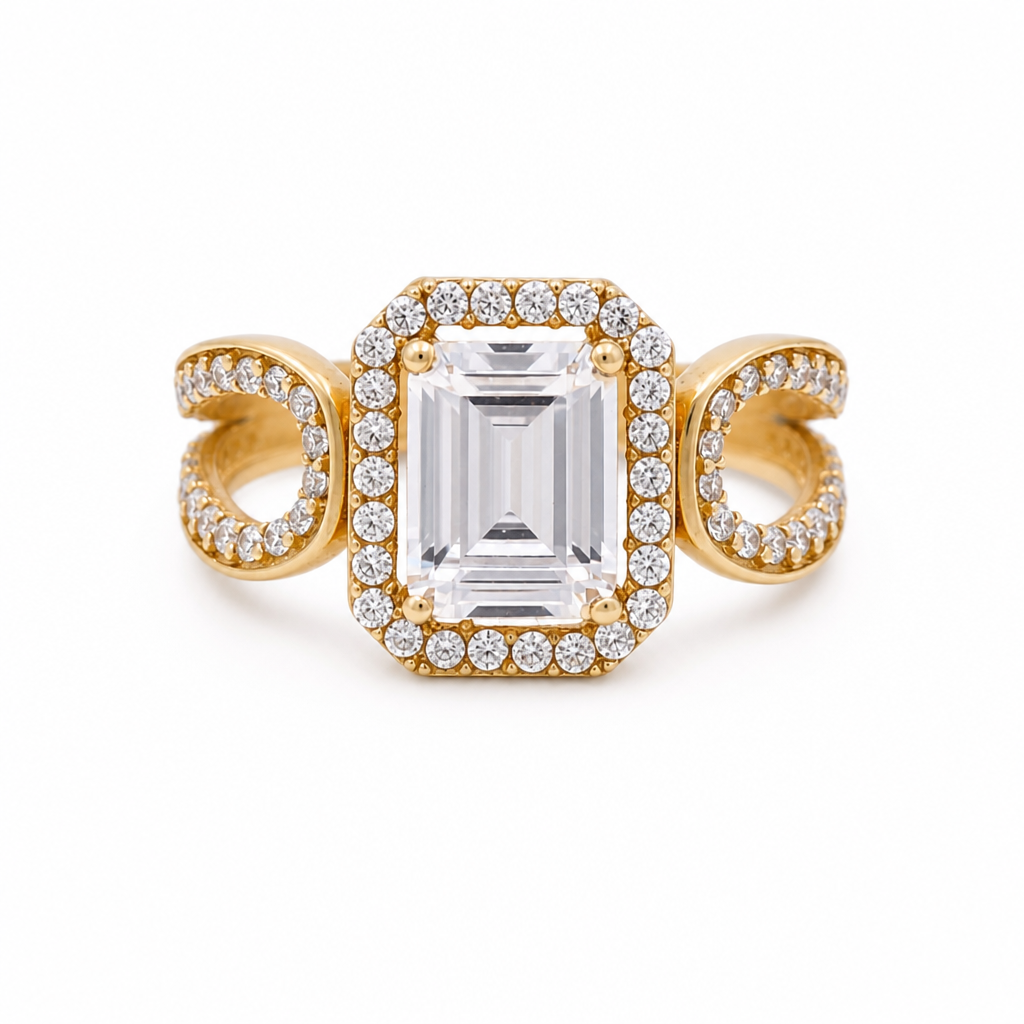 14k Yellow Gold Women's Engagement Ring with Cz Size: 7 / Weight 4.5 GR