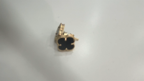 14K Yellow Gold Black Clover Stud Earrings / Size: 10MM / Weight: 1.9 GR / BQES4CLV