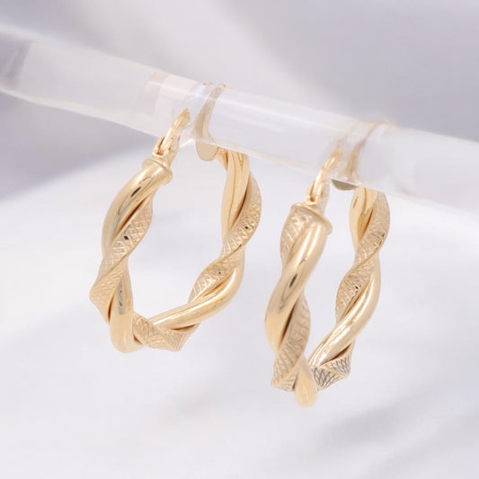 14K Yellow Gold Women’s Hoop Earrings / Size 3.5mm x 15mm / ISEH4TR