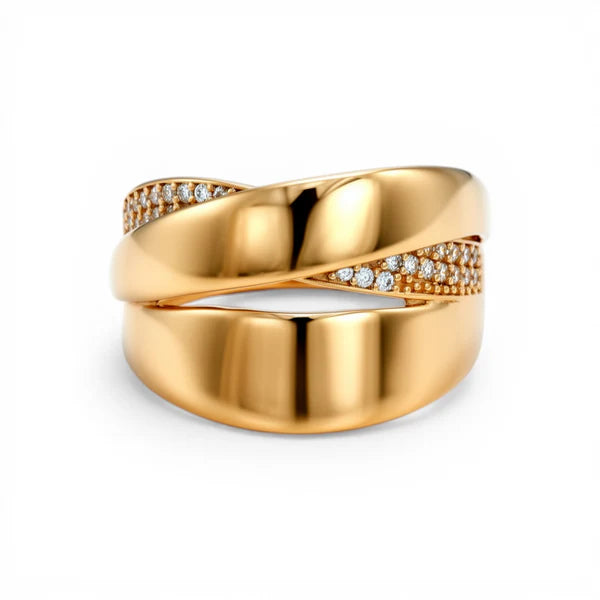 10K Yellow Gold Fashion Women's Ring / Size: 8 / Weight: 3.9GR