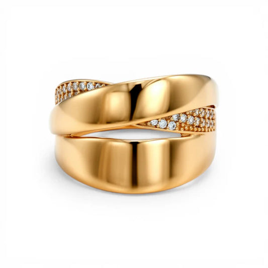 10K Yellow Gold Fashion Women's Ring / Size: 8 / Weight: 3.9GR