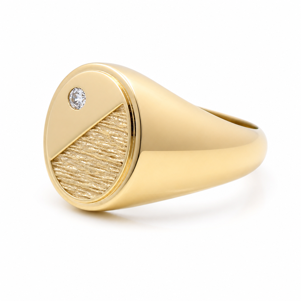 10K Yellow Gold Men's Ring with Cz Stone / Size: 10 / Weight: 4.3 GR