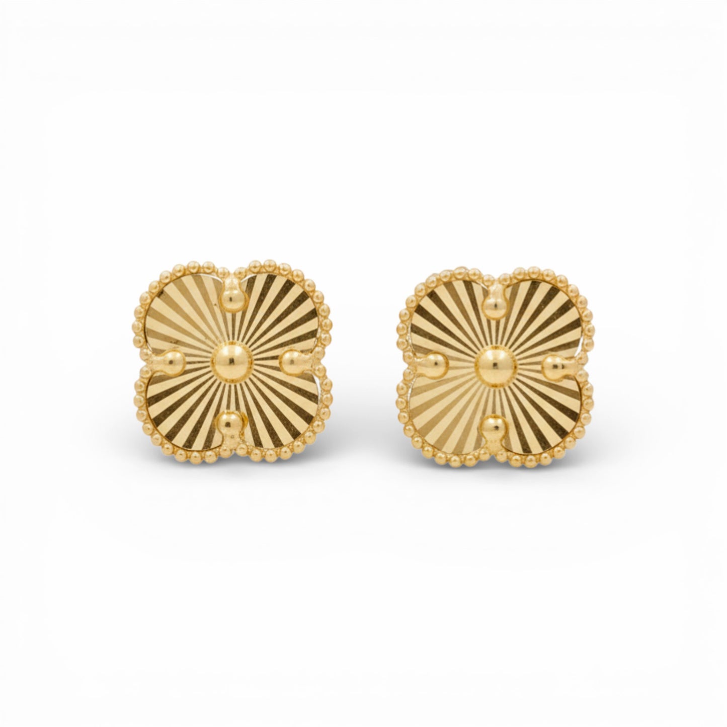 10K Yellow Gold Clover Stud Earrings / Size: 10MM / Weight: 1.8 GR / DQES0CLV-1