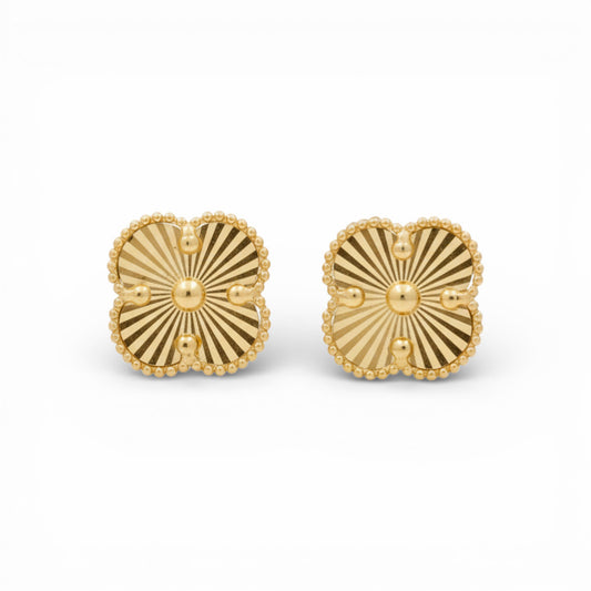 10K Yellow Gold Clover Stud Earrings / Size: 10MM / Weight: 1.8 GR / DQES0CLV-1