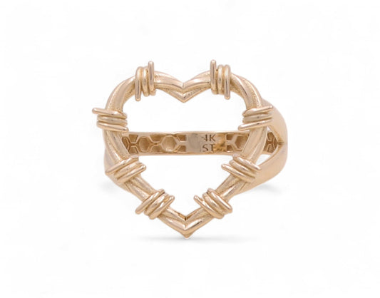 14K Yellow Gold Woman's Karol G Heart Ring / Size: 8.5 / Weight: 3.3 GR / DOWR4HR