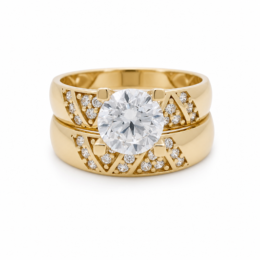 10K Yellow Gold Women’s Bridal Set / Stone: Cz / Size: 7.5 / Weight: 3.9 GR