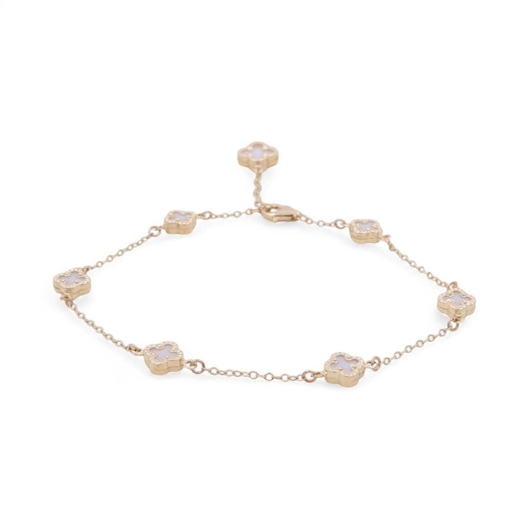 14K Yellow Gold White Clover Women Bracelet / Size: 7” / Weight: 3.8 GR / BOWB4CLV-1