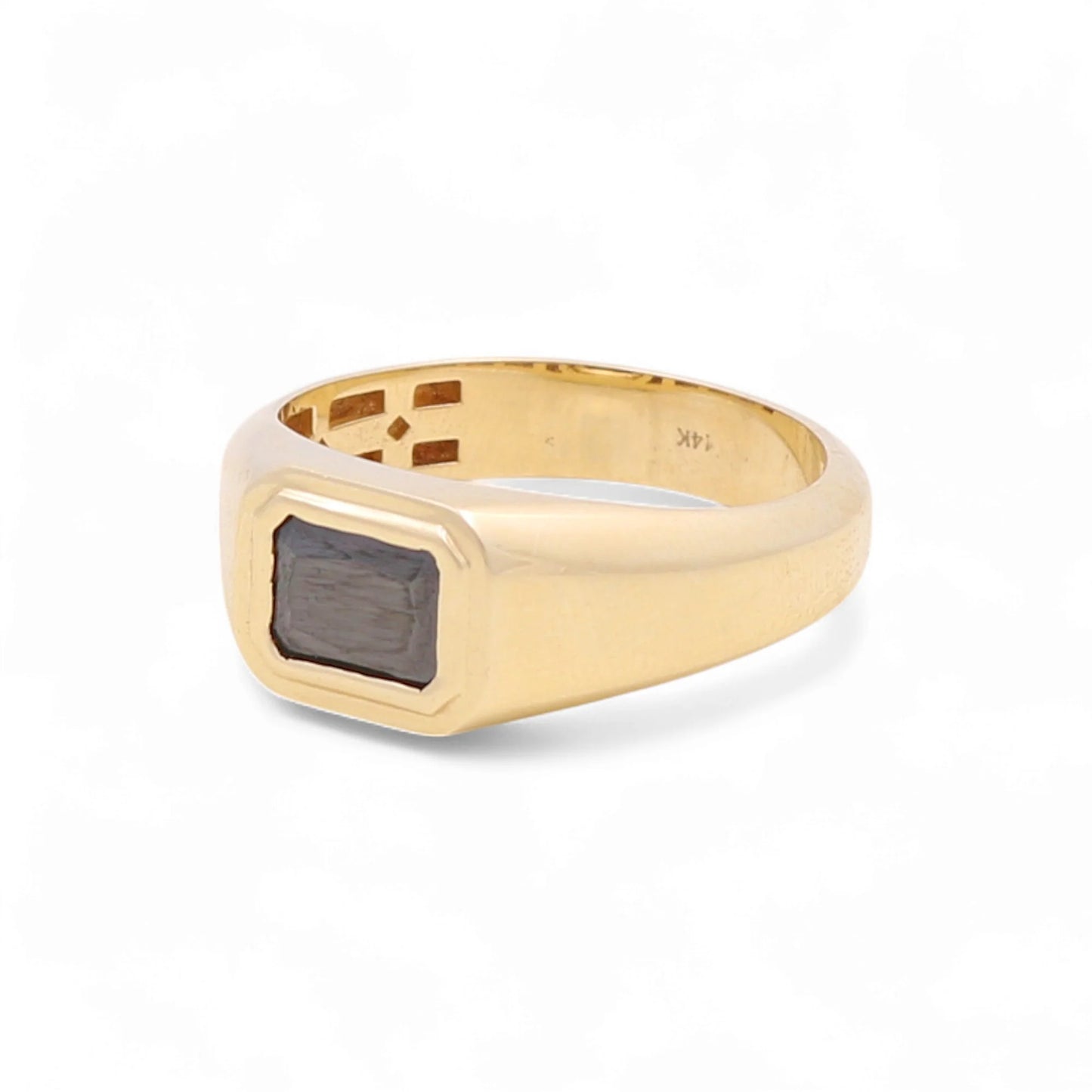 14K Yellow Gold SQ Fashion Men's Ring with Black Stone / Size: 11 / Weight: 7.5 GR / DLBMR4FS-1