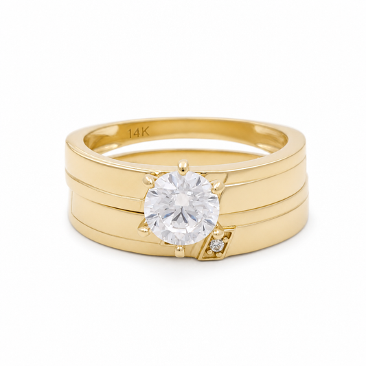 14K Yellow Gold Women’s Bridal Set / Stone: Cz / Size: 7.5 / Weight: 4.6 GR