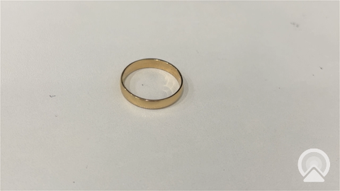 14K Yellow Gold Men’s Wedding Band / Size:9 / Weight: 3.4GR / 351-60416