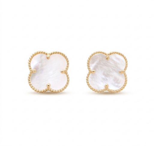 10K Yellow Gold Mother of Pearl Clover Stud Earrings / Size: 12MM / Weight: 2.4 GR