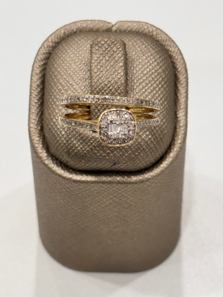 10k Dia Yellow Gold  Diamond Engagement Ring / Size:7  / 188308