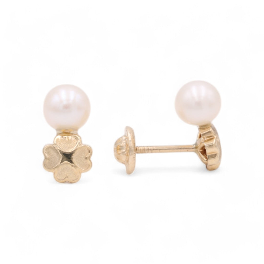 Aretes tipo botón con perla y trébol en oro amarillo de 14 k / 6-824401PNF