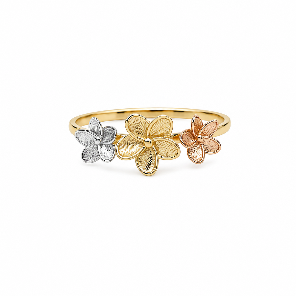 14K Yellow, White and Rose Gold Flower Women's Ring / Size: 7.25 / Weight: 1.2 GR / DQWR3T4FL-4